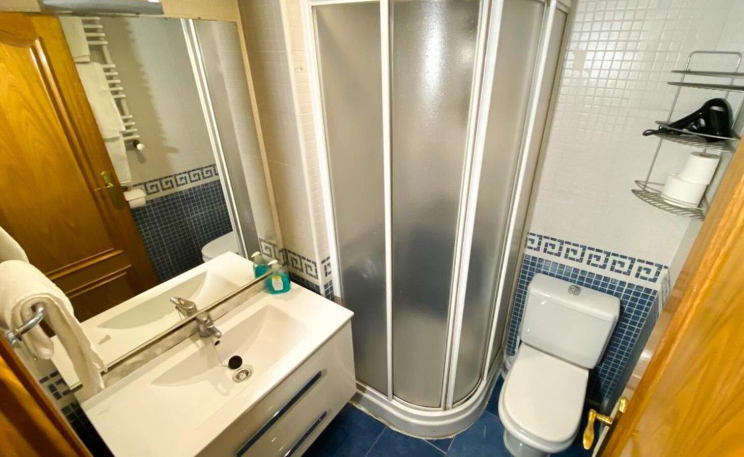 Antonio Lopez 217 Apartment Madrid Luaran gambar